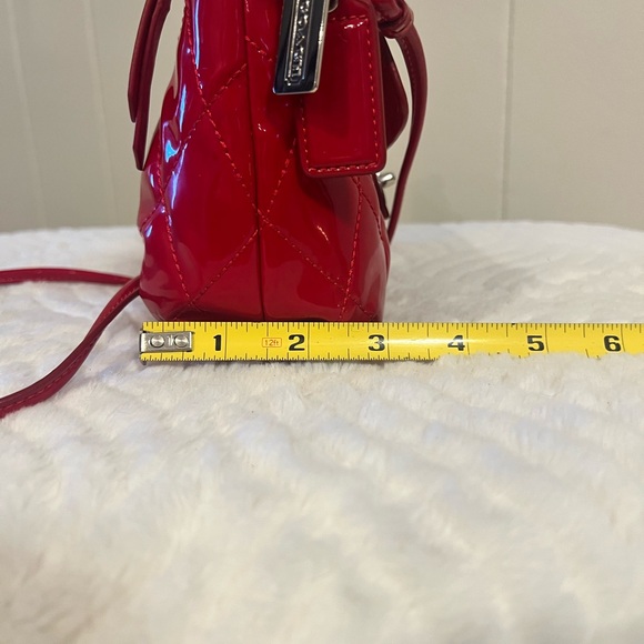 🔥Coach Poppy Patent Cherry Red Crossbody Bag VINTAGE - Picture 7 of 8